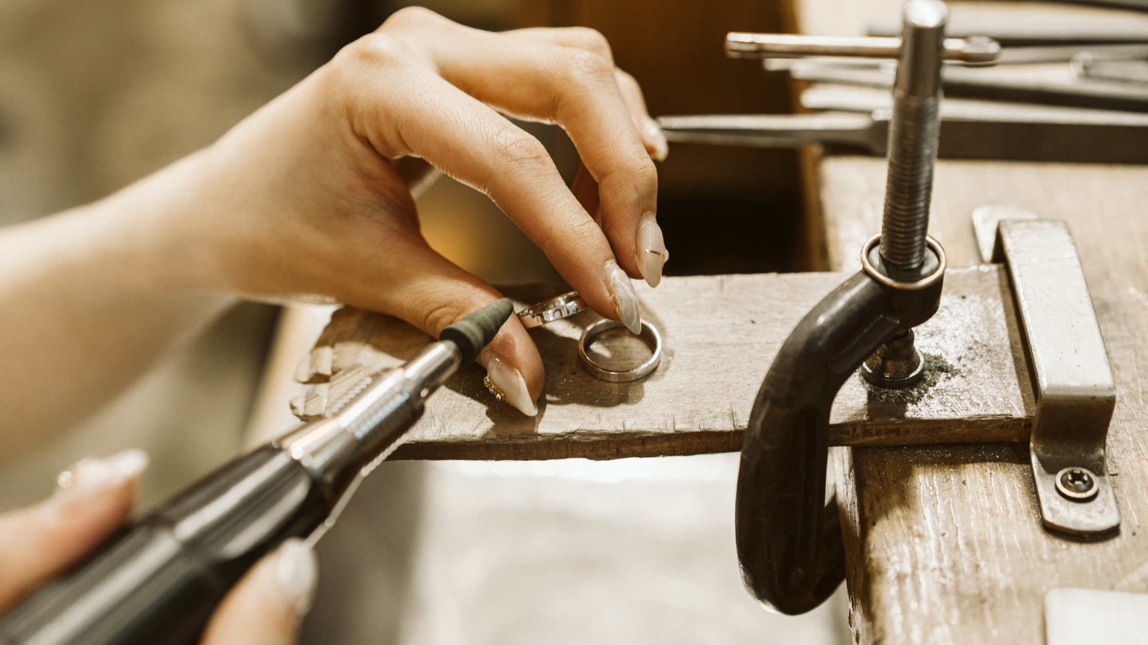 The Step-by-Step Process of Designing Custom Jewelry
